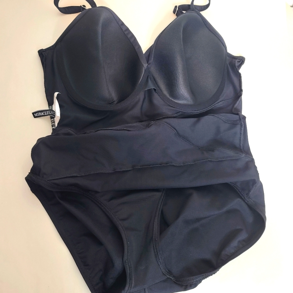 Miraclesuit Mystify Network One Piece Swimsuit In Black Size 16 - Picture 12 of 13